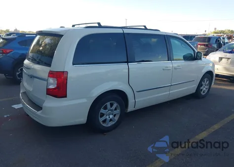 2012 Chrysler Town & Country Touring from USA, damaged, VIN 2C4RC1BG4CR382333